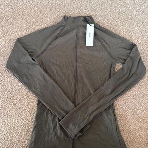 Joah Brown Stitch Mock